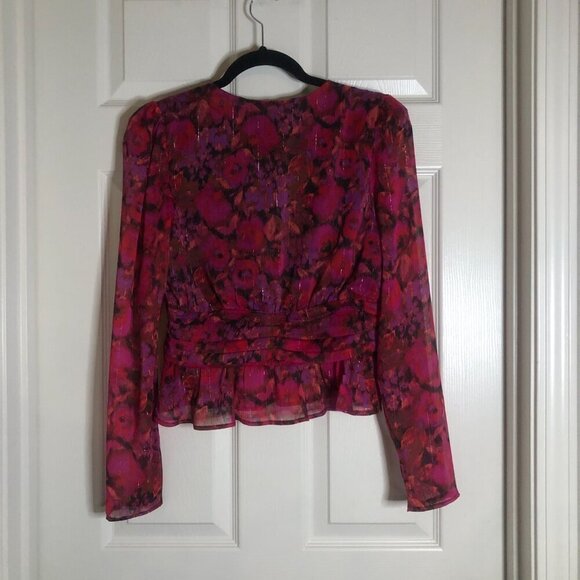 Steve Madden BNWT Azura Floral V-Neck Peplum top with side zipper sz M - Picture 8 of 8